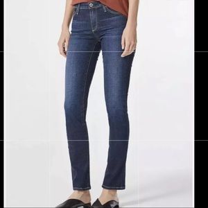 AG Adriano Goldschmied Jeans dark Wash Harper Essential Straight. 27 x 31